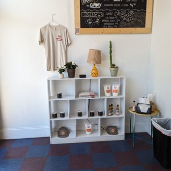 The Roaming Biscuit - Interior - Breakfast & Brunch Near Me - Cleveland, Ohio