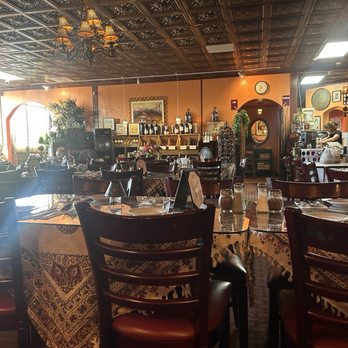Kolbeh Kabob - Interior - Persian/Iranian Near Me - Orangevale, California