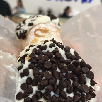 Mike's Pastry - Chocolate chip cannoli $4 - Bakeries Near Me - Boston, Massachusetts Mike's Pastry - Chocolate chip cannoli $4 - Bakeries Near Me - Boston, Massachusetts