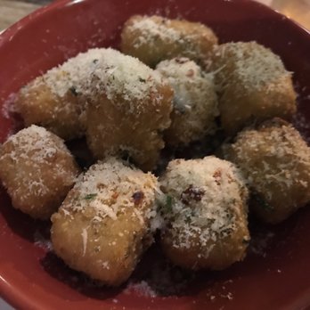 Scaddabush - Italian Near Me - Toronto, Ontario Scaddabush - Italian Near Me - Toronto, Ontario