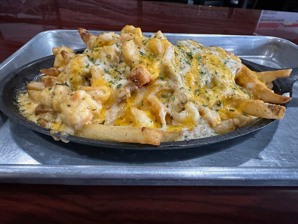 END ZONE BAR & GRILL Updated August 2024 15 Photos 235 Stadium St