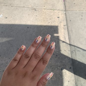 Spring Lily Nail Spa - Nail Salons Near Me - Forest Hills, New York