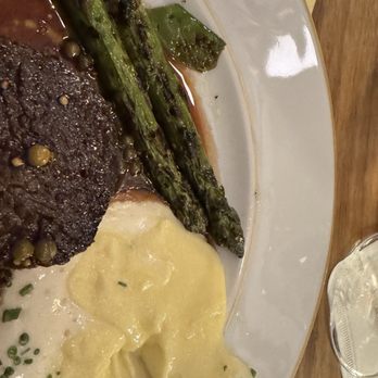 Sammarco - Asparagus and potatoes - Steakhouses Near Me - Toronto, Ontario Sammarco - Asparagus and potatoes - Steakhouses Near Me - Toronto, Ontario