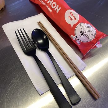 Marathon Hong Kong Diner - Quality & regular-sized utensils - Chinese Near Me - Queens, New York