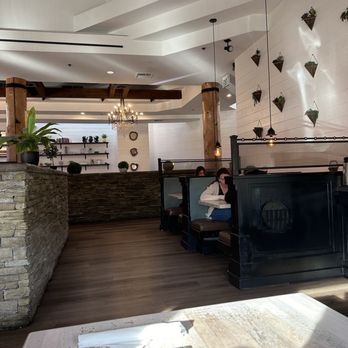 Toast Kitchen & Bar - Breakfast & Brunch Near Me - Brea, California Toast Kitchen & Bar - Breakfast & Brunch Near Me - Brea, California