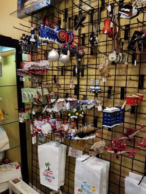 Christmas Shop On the River