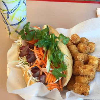Megabytes Eatery - Delis Near Me - Chantilly, Virginia