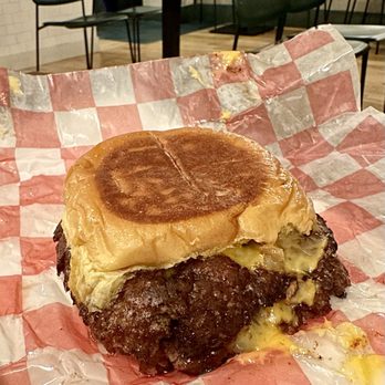 7th Street Burger Williamsburg - Burgers Near Me - Brooklyn, New York 7th Street Burger Williamsburg - Burgers Near Me - Brooklyn, New York