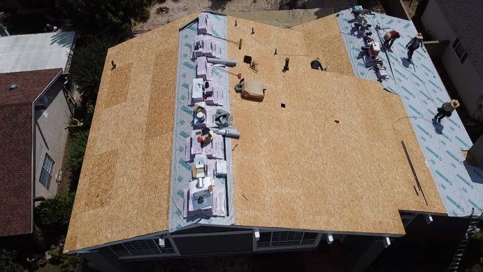 Slide of Pro Roofing Service