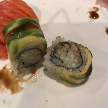 Hoshi Sushi - Dragon roll. Barely any eel, or sauce - Sushi Bars Near Me - Stony Brook, New York Hoshi Sushi - Dragon roll. Barely any eel, or sauce - Sushi Bars Near Me - Stony Brook, New York
