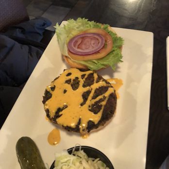 Karvers Grille - Veggie burger - American Near Me - Holbrook, New York