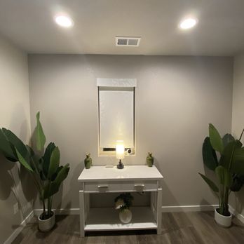 Bowman Blinds & Shades - Roller shade - Shades & Blinds Near Me Bowman Blinds & Shades - Roller shade - Shades & Blinds Near Me