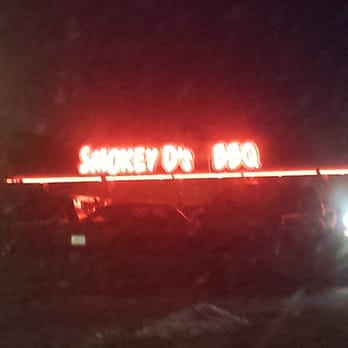 Smokey D's BBQ - Neon lights the way. - Barbeque Near Me - Des Moines, Iowa