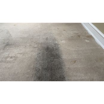 Smith Bros A-1CS - Old stain when I moved here in 2020, along with cat and food stains from toddlers I was wayching - Carpet Cleaning Near Me