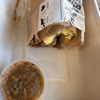 Erewhon - Best breakfast burrito - Grocery Near Me - Calabasas, California