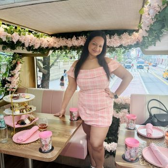 Tea Around Town - Bus Tours Near Me - New York, New York Tea Around Town - Bus Tours Near Me - New York, New York