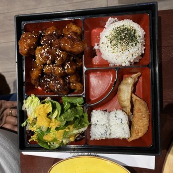 Hungry Belly - Sesame Chicken Bento Box - Japanese Near Me - Dallas, Texas Hungry Belly - Sesame Chicken Bento Box - Japanese Near Me - Dallas, Texas
