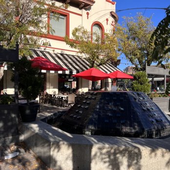 Skipolini's Pizza - The view from the street - Food Delivery Services Near Me - Concord, California