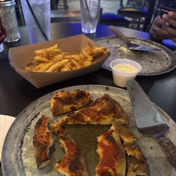 State Street Pizza Pub - Pizza - Sports Bars Near Me - Milwaukee, Wisconsin