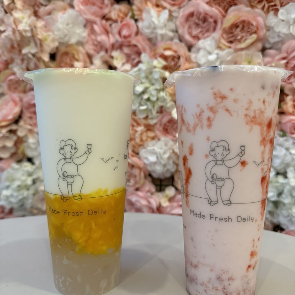 Daddy's Pink drink & Mad Mango Daddy's Pink drink & Mad Mango
