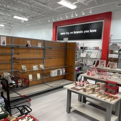 T J Maxx - Baraboo