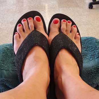 1626 Nails & Spa - Cajun shrimp is the color and Mimi is the awesome massager! - Nail Salons Near Me - Manchaca, Texas
