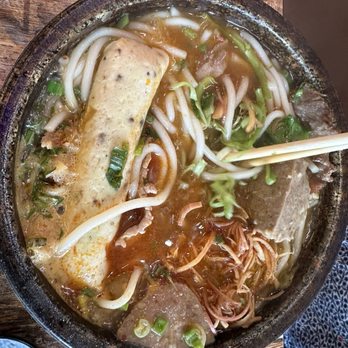 Bamee Tee - Vietnamese Sandwiches & Milk Teas - Bun Bo Hue in a stone pot - Vietnamese Near Me - Chamblee, Georgia Bamee Tee - Vietnamese Sandwiches & Milk Teas - Bun Bo Hue in a stone pot - Vietnamese Near Me - Chamblee, Georgia