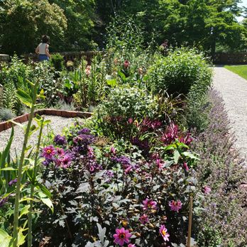 Eleanor Cabot Bradley Estate - Venues & Event Spaces Near Me - Canton, Massachusetts