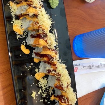 BahDah sushi - This is the TNT roll. My favorite from here! - Sushi Bars Near Me - Royal Oak, Michigan