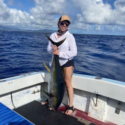 Lucky Sportfishing Kauai - Giant yellow fin tuna