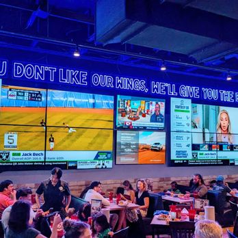 Pluckers Wing Bar - Meyerland - Chicken Wings Near Me - Houston, Texas Pluckers Wing Bar - Meyerland - Chicken Wings Near Me - Houston, Texas