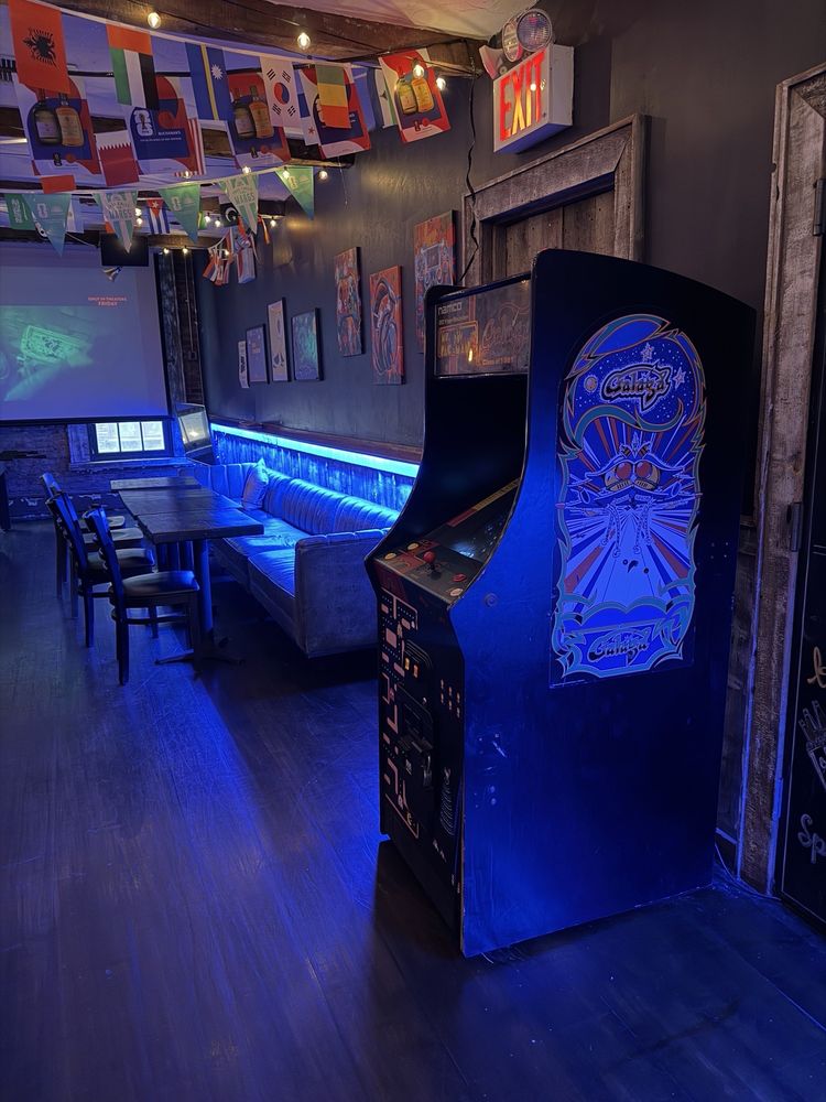 The Upstairs at 66