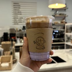 Humble Cafe - Ube latte