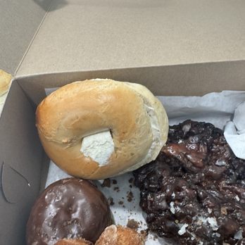 Sunny Side Up Doughnuts - Bagel, apple fritter - Donuts Near Me - Laguna Niguel, California