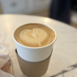 L'amour Cafe & Pastry - Latte