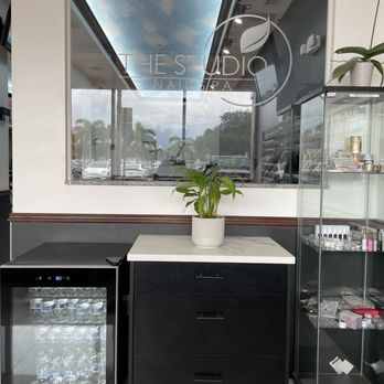 The Studio Nail Spa - Waiting area - Nail Salons Near Me - Coral Springs, Florida The Studio Nail Spa - Waiting area - Nail Salons Near Me - Coral Springs, Florida