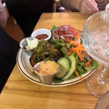 Palacio Cafe - Green chili burger - Sandwiches Near Me - Santa Fe, New Mexico