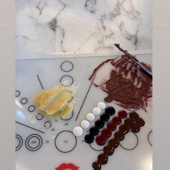 Myx Blend Bar - The mixture of the lipstick - Cosmetics & Beauty Supply Near Me - Houston, Texas