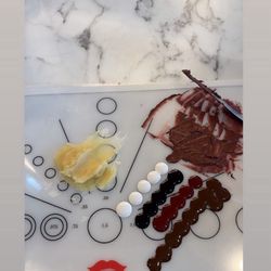 The mixture of the lipstick