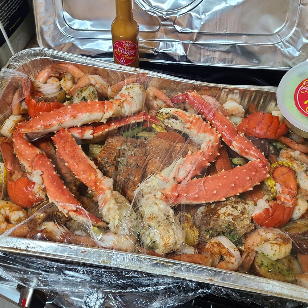 Puerto Plata Fish Market - Seafood Markets Near Me - Brooklyn, New York Puerto Plata Fish Market - Seafood Markets Near Me - Brooklyn, New York