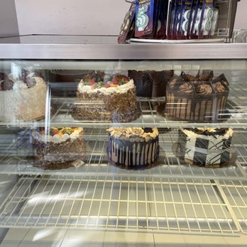 Maison Rafi - Their cakes! - Bakeries Near Me - Glendora, California Maison Rafi - Their cakes! - Bakeries Near Me - Glendora, California
