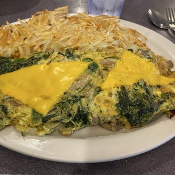 Liberty Family Restaurant - Vegetarian omelet with cheese - New American Near Me - Peru, Illinois Liberty Family Restaurant - Vegetarian omelet with cheese - New American Near Me - Peru, Illinois