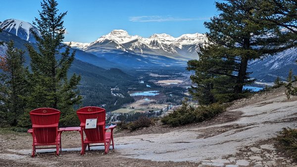 Tunnel Mountain Trail by null