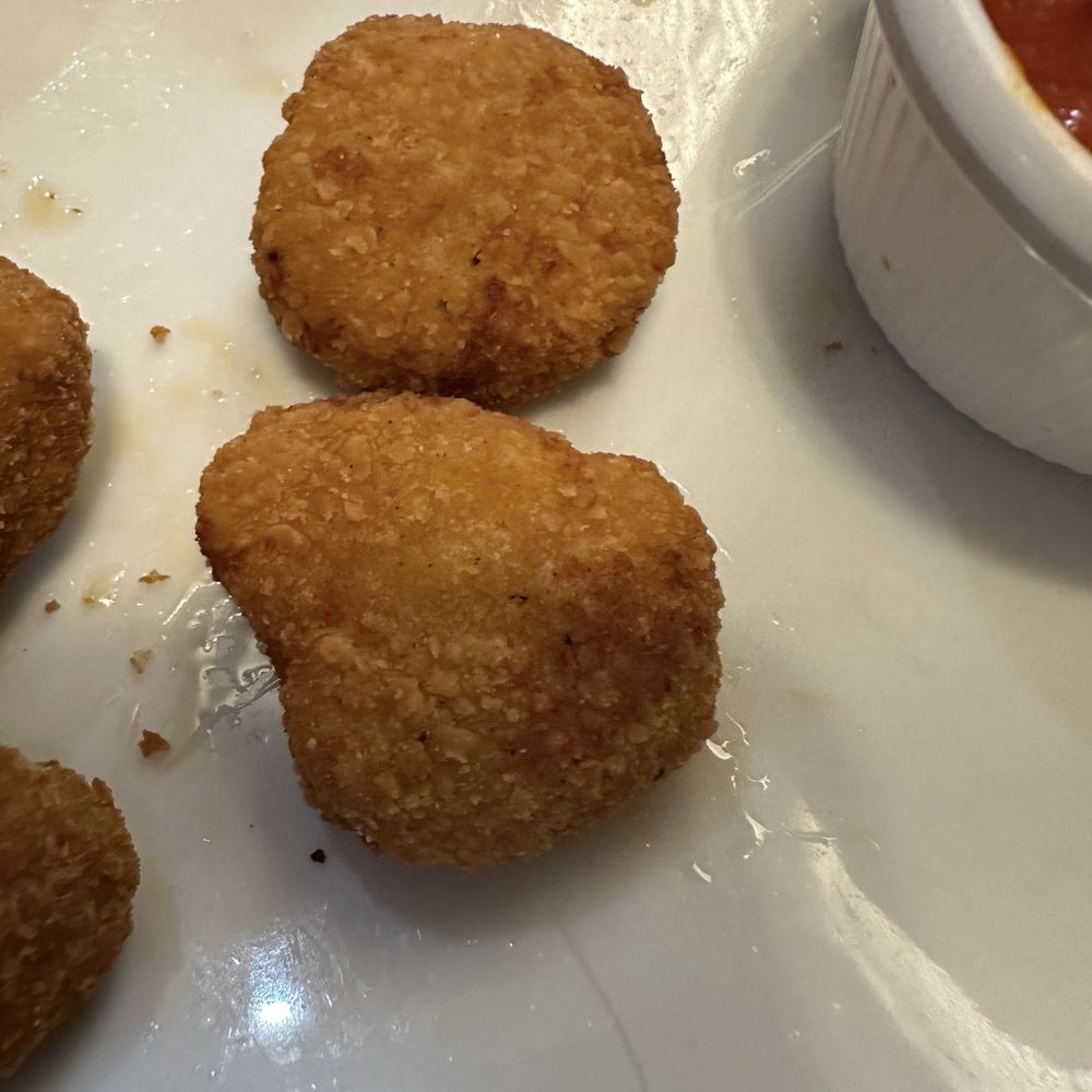 Luigiano's - Combo Appetizer's "Popcorn Chicken" - Italian Near Me - Mustang, Oklahoma