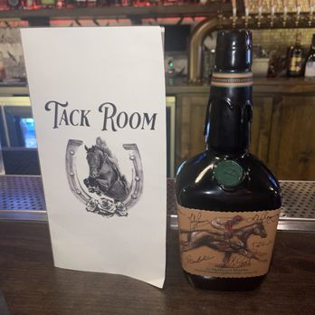 Tack Room - Cocktail Bars Near Me - Sacramento, California Tack Room - Cocktail Bars Near Me - Sacramento, California