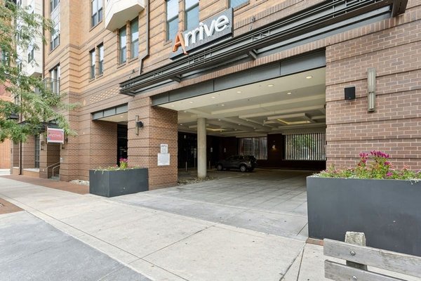 Arrive Federal Hill by null