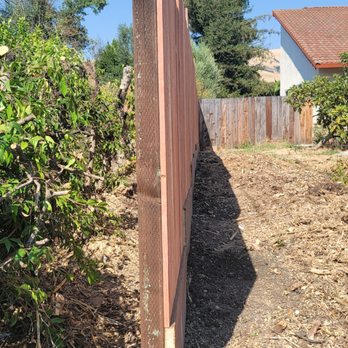 R&C Fences - Thick kickboard, very straight fence - Tiling Near Me - San Jose, California