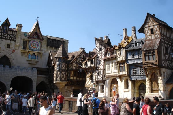 Parc Asterix by null