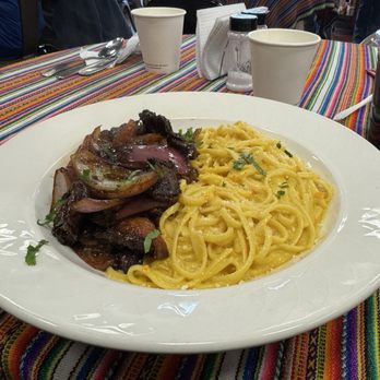 Calletana’s Peruvian Fast Food - Fettuccine a la Huancaina con Lomo Saltado - Peruvian Near Me - Chantilly, Virginia
