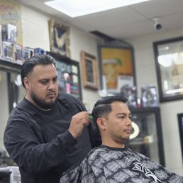 Rudy was awesomeeee!!!! He cut clean and real good ! Will definitely come back Rudy was awesomeeee!!!! He cut clean and real good ! Will definitely come back